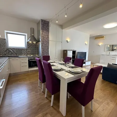 شقة Zola زادار