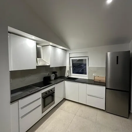 Zola 아파트 자다르